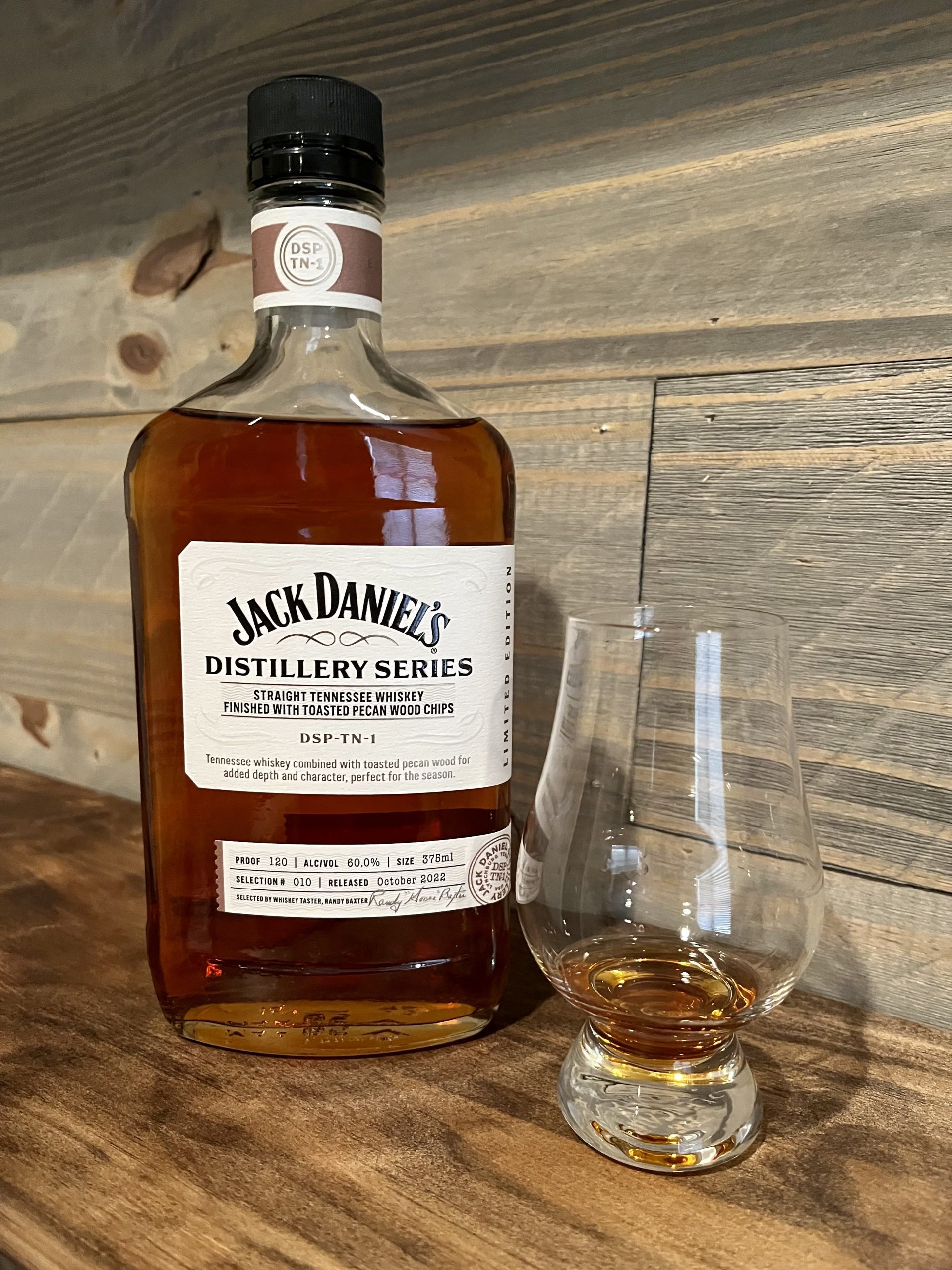 BUY] Jack Daniel's Distillery Series Toasted Pecan Wood Chips Finish  Straight Tennessee Whiskey